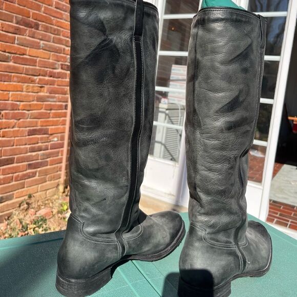 N.D.C. Shearling Lined Leather Boots - Picture 5 of 13